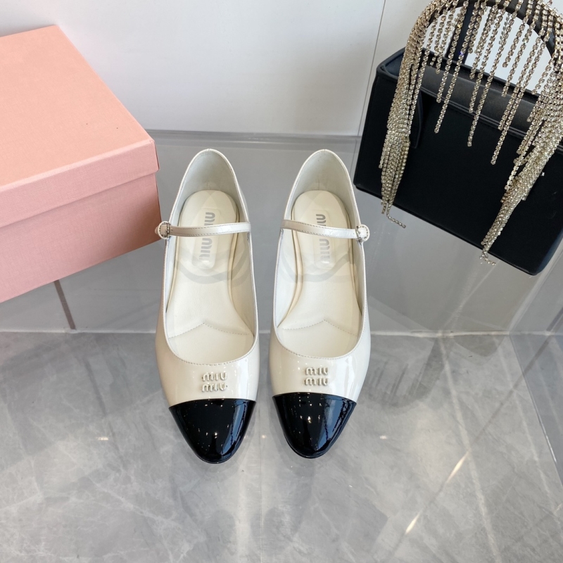 Miu Miu flat shoes